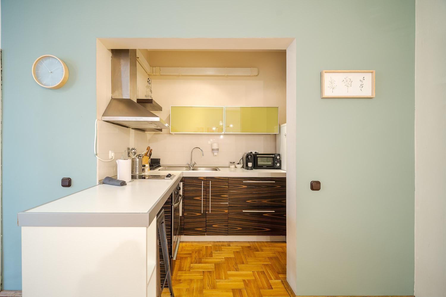 Cozy 1 Bdrm, Top Center, Solunska Near Vitoshka Street Sofia Exterior foto